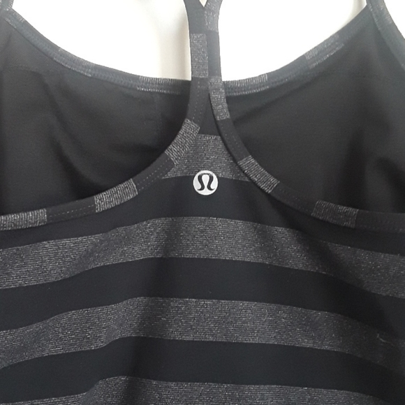 Lululemon black and gray tank top Sz 6 - Picture 2 of 4